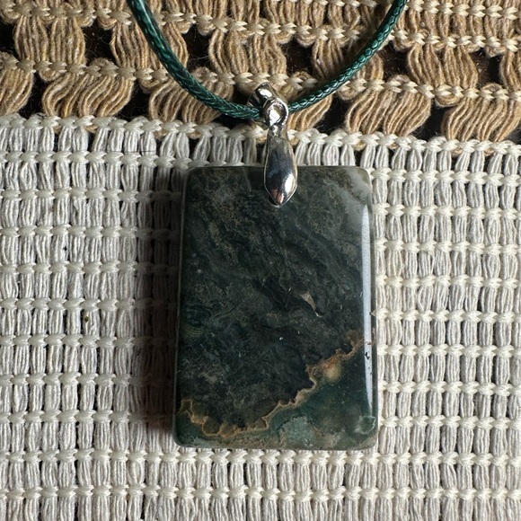 Moss Agate Pendant Necklace - Picture 9 of 11
